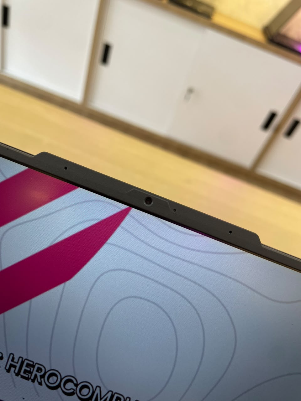 ASUS ROG Strix G614JU - Gambar 9