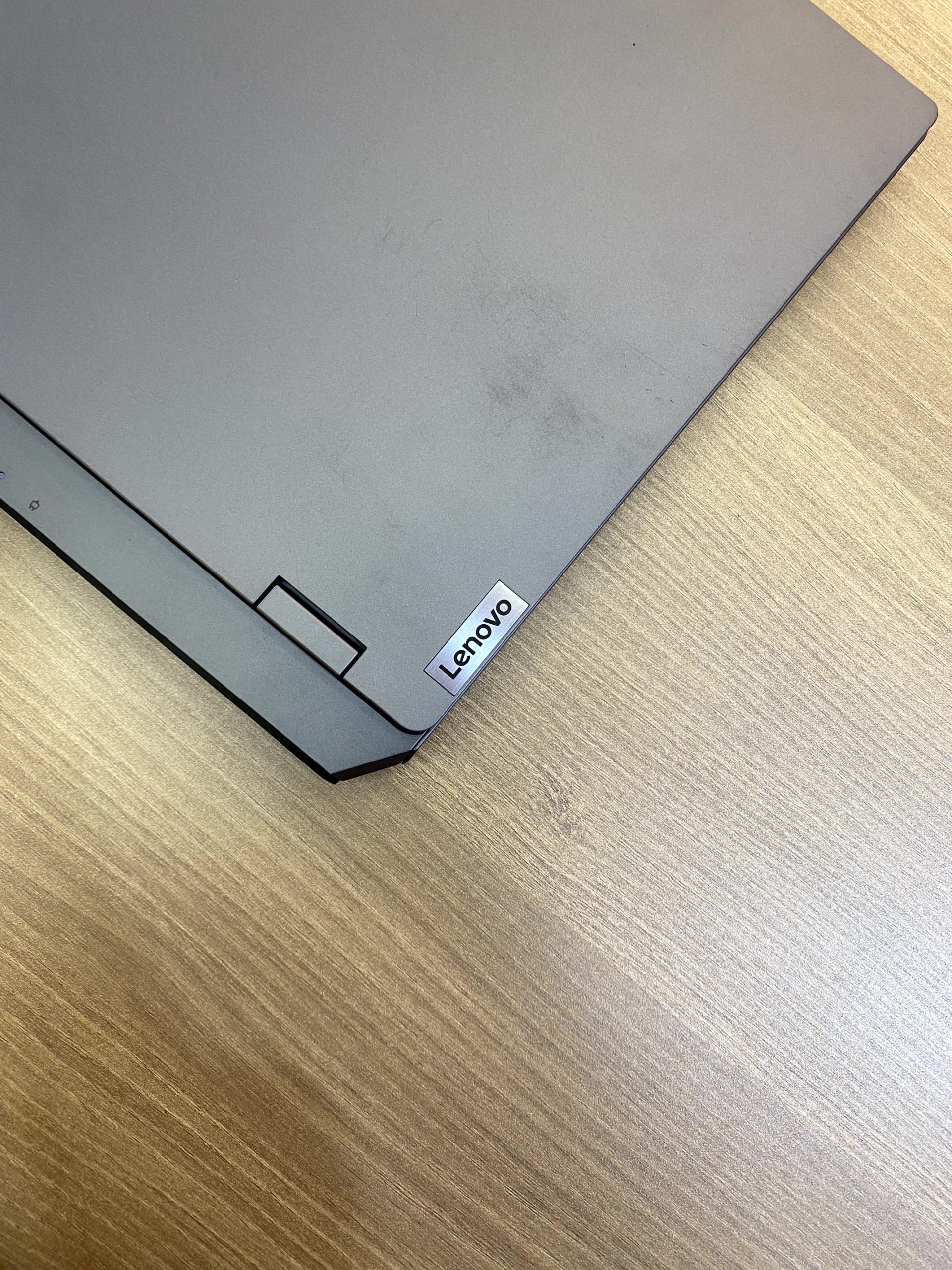 Laptop Lenovo LOQ, Intel Core i5-13450HX NVIDIA RTX 3050 6GB (16/512) - Gambar 9